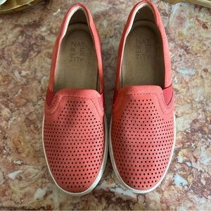 Naturalizer Peach Slip on Shors with Perforated Design